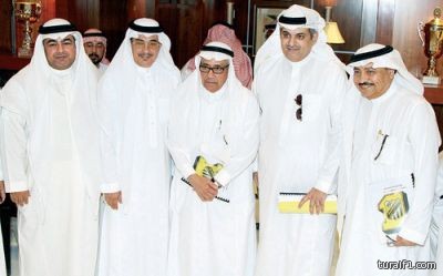 إدارة الاتحاد تسارع الزمن لحل مستحقات اللاعبين قبل انتهاء مهلة الاحتراف