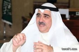 كاتب يطلب مناظرة وزير العمل ليكشف خطأ سياسات وزارته