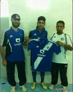 لاعب نادي عرعر “منيف الحازمي” ينتقل للهلال رسميا