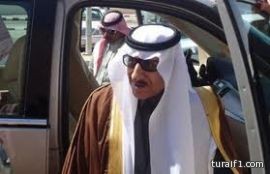 أمير الحدود الشمالية يتفقد جناح الكلية التقنية بمدينة الحجاج