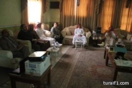معالي مدير جامعة الحدود الشمالية يزور متحف العبيد التراثي