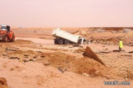 الدفاع المدني يعثر على مفقود الشمالية متوفيا في سيارته