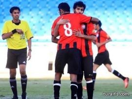 الصادق يحفز لاعبي فريق الخليج بمكافاة بعد الفوز على النهضة بكأس ولى العهد