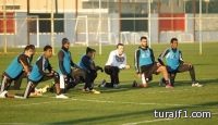 الشباب يطلب حكام أجانب لمباراته مع الهلال ومعاذ يعتذر
