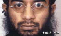 سعودي يعود إلى منزل أسرته بعد غياب 13 عاماً قضاها متنقلاً بين مصر وسوريا وتركيا