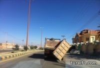 عدسة إخبارية طريف ترصد تجاوزات سائقي الشاحنات بطريف ( صورة )