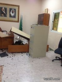 بالصور سرقة مدرسة متوسطة طريف وتكسير للمحتويات