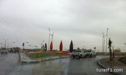 بالصور : الأمطار تتواصل بغزارة على طريف حتى هذه الساعة من مساء الأحد