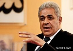 صباحي يشكك في تحقيق الديمقراطية حال انتخاب السيسي