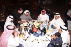 عوض الشيشة يدعوكم لزواج إبنية عبدالرحمن و عبدالعزيز يوم السبت في قاعة العقيلي