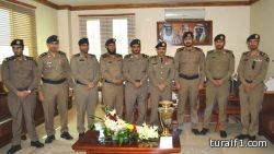 مدير الدفاع المدني بمنطقة الحدود الشمالية يقلد عدد من الضباط رتبهم الجديدة