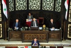 المرصد السوري لحقوق الإنسان: مقتل العشرات في غارات جوية على حلب