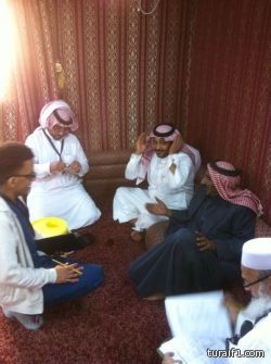 حملة وزارة الصحة لطب العيون تزور عدد من منازل المواطنين بطريف ( صور )
