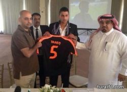 بعثة الخليج تصل تونس والمحترفون يلتحقون بالمعسكر