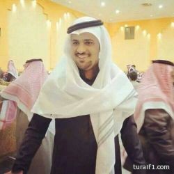 الأستاذ الروثي مقاط الرويلي يرزق بمولوده ألف مبروك