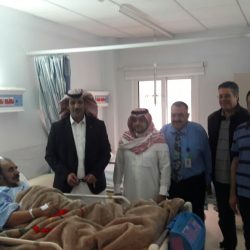 بالصور..الرشيدان يدشن حملة تطعيم طلاب مدرسة تحفيظ القرآن الكريم الإبتدائية بطريف بالجرعة المنشطة الثانية