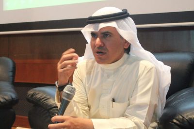 بالصور..رئيس الشؤون الاعلامية بالسفارة السعودية يحاضر الطلبة السعوديين والأردنيين بالجامعة الاردنية