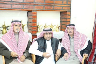 بالصور .. سلطان الشعلان يحتفل بسلامة ابنه “فيصل” في منزله بطريف