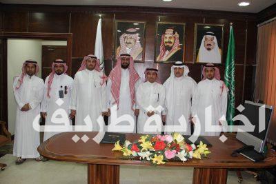 جامعة الحدود الشمالية توقع مذكرة تعاون مع فرع وزارة العمل والتنمية الاجتماعية بالمنطقة