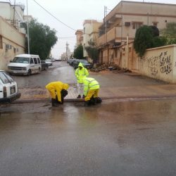 شرطة عرعر تقبض على ثلاثيني سرق مبلغ مالي من محل تجاري بحي الخالدية