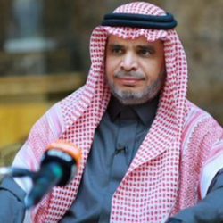 علي ميس الرويلي يحصل على درجة البكالوريوس من كلية الدعوة والإعلام بجامعة الإمام محمد بن سعود الاسلامية