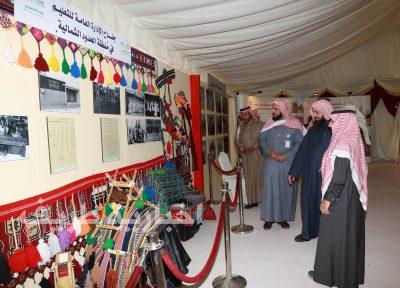 الأمين العام للتوعية الإسلامية في الحج ومدراء عموم فروع الشؤون الإسلامية في جناح تعليم الشمالية بالجنادرية 31