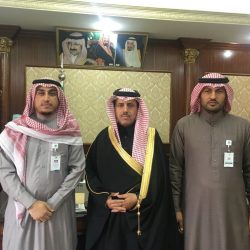 الرائد سيار العنزي قائد الرصد الجوي بطريف يهنىء الايداء بمناسبة تعيينه محافظاً لطريف