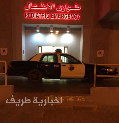 طبيب عربي بمستشفى النساء بعرعر يعتدي على مواطن وثق تواجده خارج عيادته فجراً