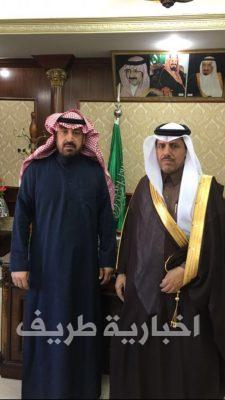 مدير مكتب عمل طريف يزور محافظ طريف الجديد