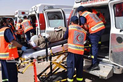 الهلال الأحمر بالحدود الشمالية ينفذ خطة فرضية لتصادم حافلة طلاب على طريق مطار عرعر