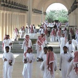 “الشؤون البلدية” توجه بإلزام الجهات الحكومية بعدم وضع لوحات إعلانية على مبانيها أو أراضيها