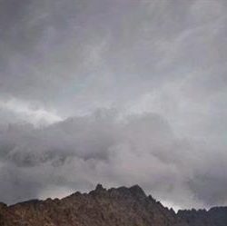 بالفيديو..الرياح تجبر طائرة على الإقلاع مجدداً أثناء هبوطها في مطار تبوك