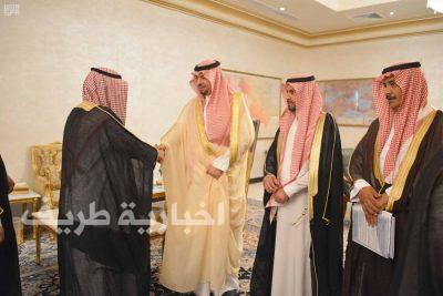الأمير فيصل بن خالد يلتقي رئيس وأعضاء المجلس البلدي في أمانة منطقة الحدود الشمالية