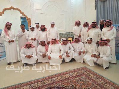 متوسطة بلال بن رباح بطريف تكرم القائد “العليمي” والأستاذ “الطوخي”