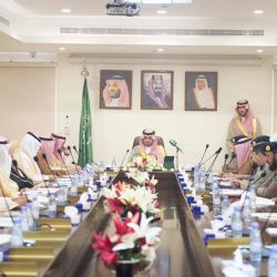 الأمير فيصل بن خالد يلتقي رئيس المحكمة العامة بطريف
