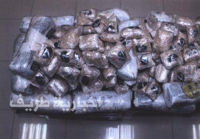جمرك البطحاء يحبط تهريب 420 ألف حبة كبتاجون