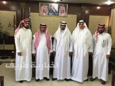 بالصور..مدير فرع العمل بالشمالية يتفقد مشاريع طريف