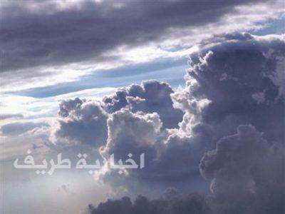 الأرصاد : رياح سطحية مثيرة للأتربة والغبار تحد من مدى الرؤية الأفقية على الحدود الشمالية