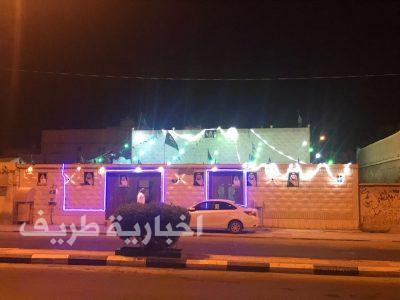 أمير الشمالية يوجه بمكافأة مالية لسيدة سبعينية برفحاء تحتفل كل عام بتزيين منزلها في ذكرى اليوم الوطني