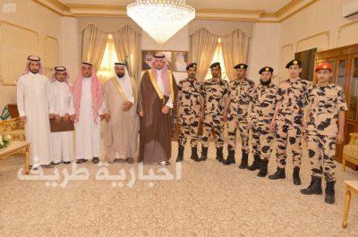 أمير الحدود الشمالية يستقبل رئيس قوة إدارة المجاهدين برفحاء