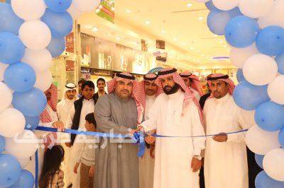 بالصور..مدير القطاع الصحي بطريف يدشن فعاليات الإحتفال باليوم العالمي للسكري