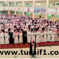 أمير الحدود الشمالية يستقبل مدير عام الشركة السعودية للكهرباء