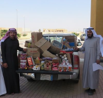 بلدية العويقيلة تضبط وتصادر مستودعاً للمواد الغذائية منتهية الصلاحية