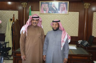 محافظ طريف يستقبل رئيس بلدية طريف الجديد ومدير قطاع حرس الحدود في مكتبه بعد مباشرة مهامهم