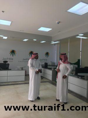 مدير العمل والتنمية بالشمالية يتفقد مكتب العمل والضمان الاجتماعي بطريف