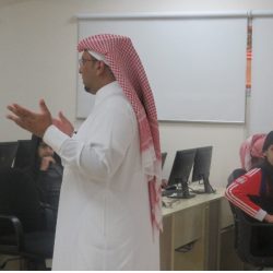 أمير الشمالية يستقبل مدير عام الطرق بالمنطقة
