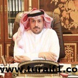 الأمير فيصل بن خالد بن سلطان يلتقي مدير فرع الإفتاء في منطقة الحدود الشمالية