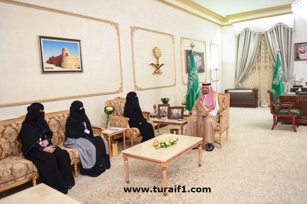 أمير الشمالية يستقبل مديرة الإدارة النسائية بالغرفة التجارية اخبارية طريف أمير الشمالية يستقبل مديرة الإدارة النسائية بالغرفة التجارية اخبارية طريف