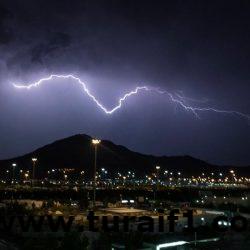 خادم الحرمين: المملكة تضع كل إمكاناتها في خدمة حكومة وشعب الأردن لتجاوز أضرار السيول