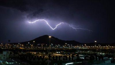 الأرصاد : توقعات بهطول أمطار رعدية على الحدود الشمالية